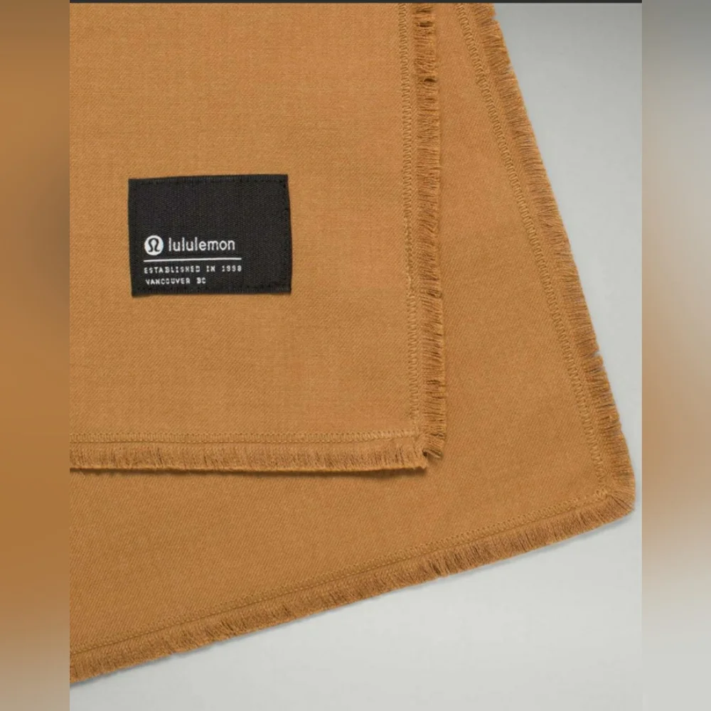 Lululemon Wool-Blend Scarf Bold Beige - O/S - Picture 3 of 5